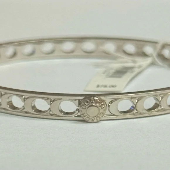 VINTAGE Coach Signature C Pierced Bangle Bracelet BRAND NEW WITH TAG - Picture 6 of 8